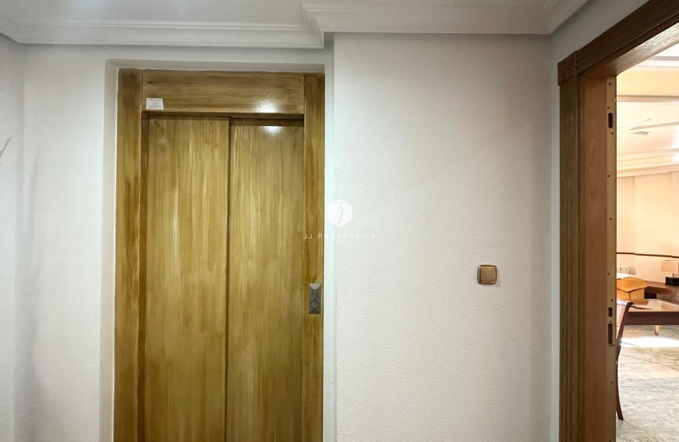 Resale - Penthouse -
Torrevieja