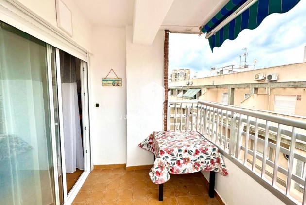 Resale - Penthouse -
Torrevieja - Centro