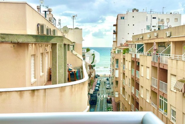 Resale - Penthouse -
Torrevieja - Centro