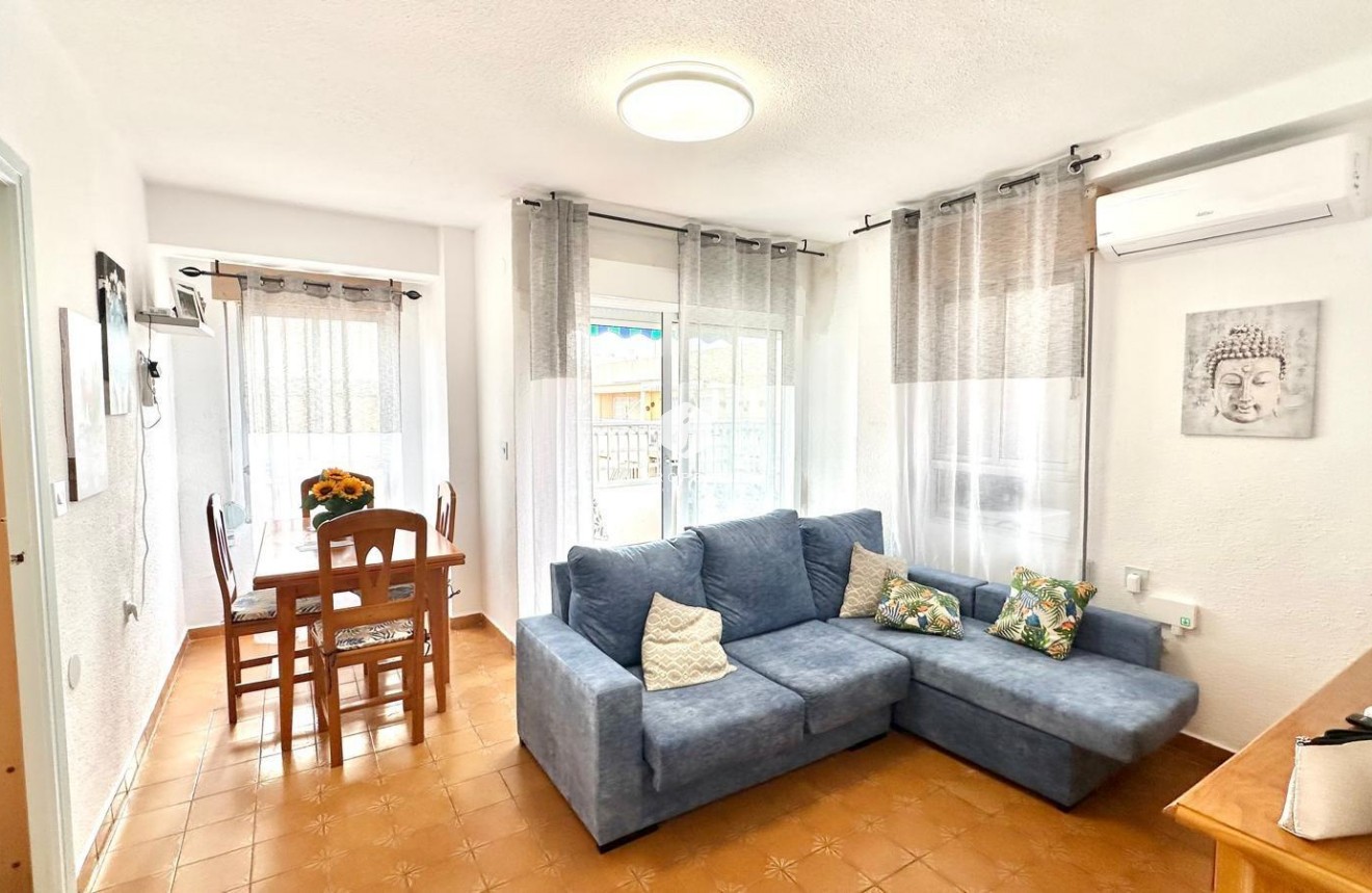 Resale - Penthouse -
Torrevieja - Centro