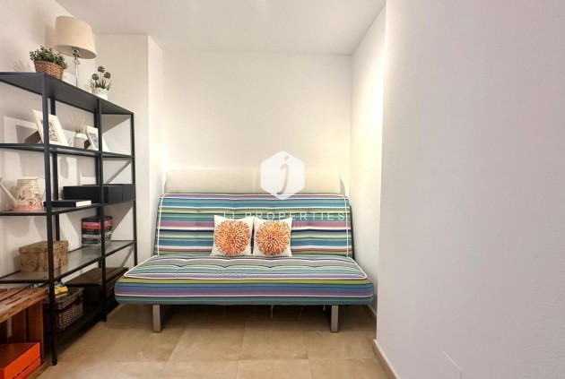 Resale - Apartment / flat -
Torrevieja - La Mata