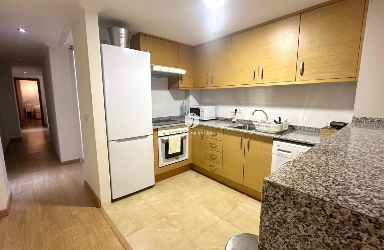 Resale - Apartment / flat -
Torrevieja - La Mata