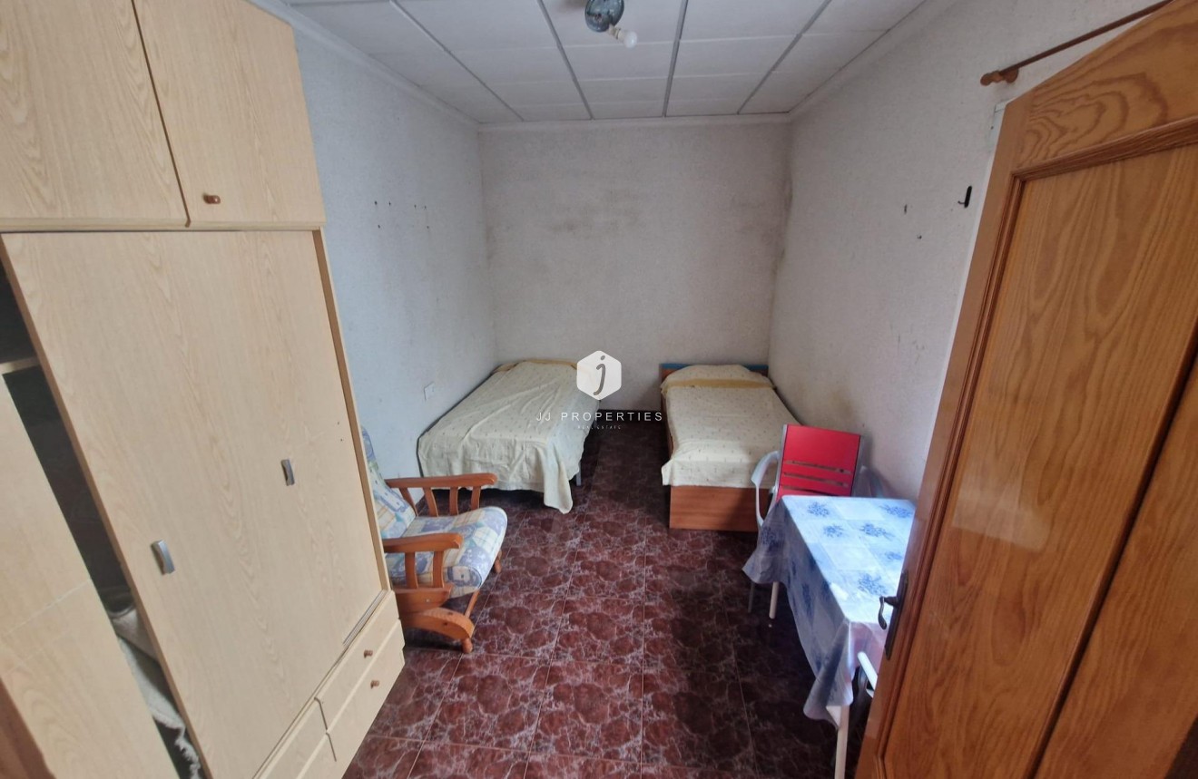 Segunda mano - Chalet -
Torrevieja