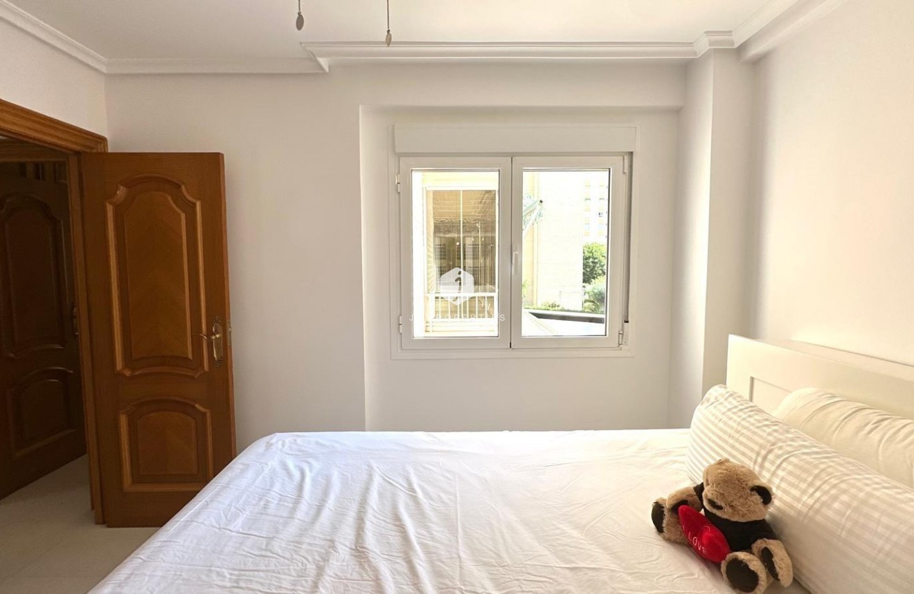 D'occasion - Appartement -
Orihuela Costa - Campoamor