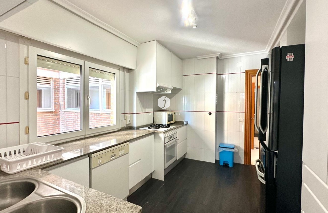 D'occasion - Appartement -
Orihuela Costa - Campoamor