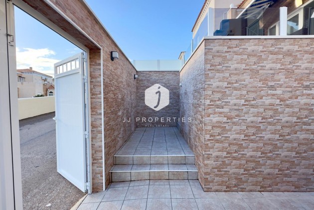 Segunda mano - Bungalow -
Torrevieja - Torreblanca