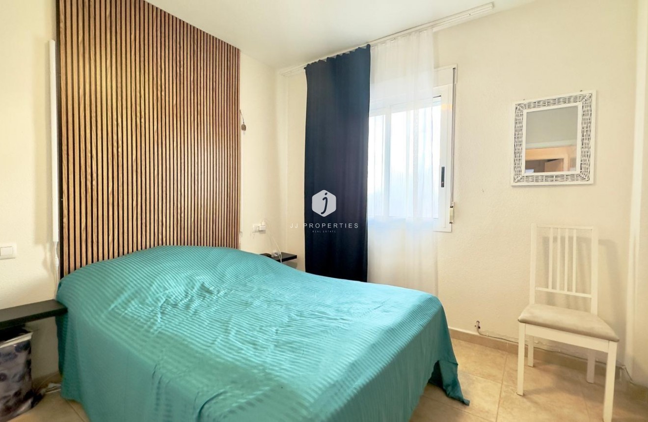 Segunda mano - Bungalow -
Torrevieja - Torreblanca