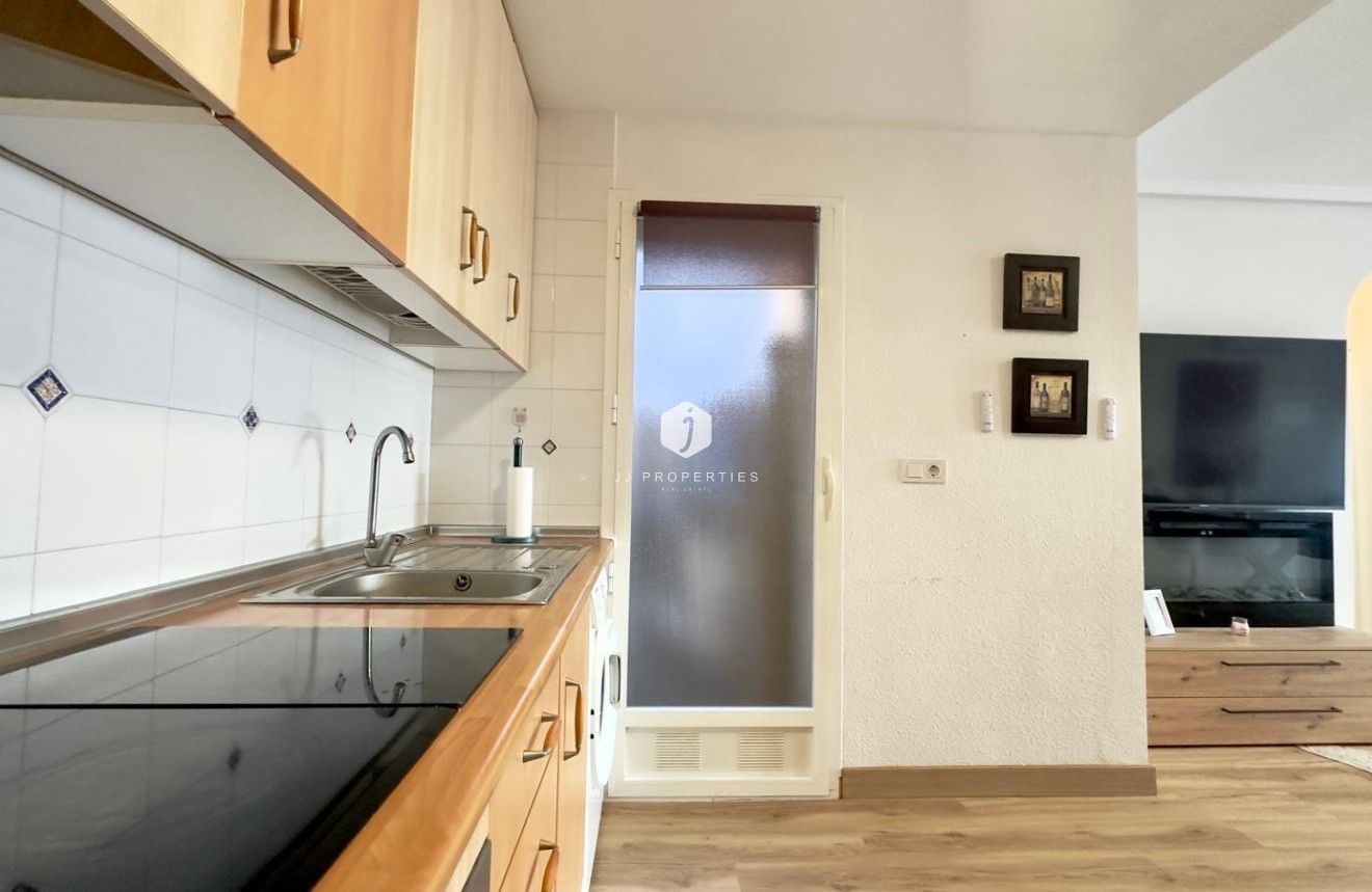 Segunda mano - Bungalow -
Torrevieja - Torreblanca