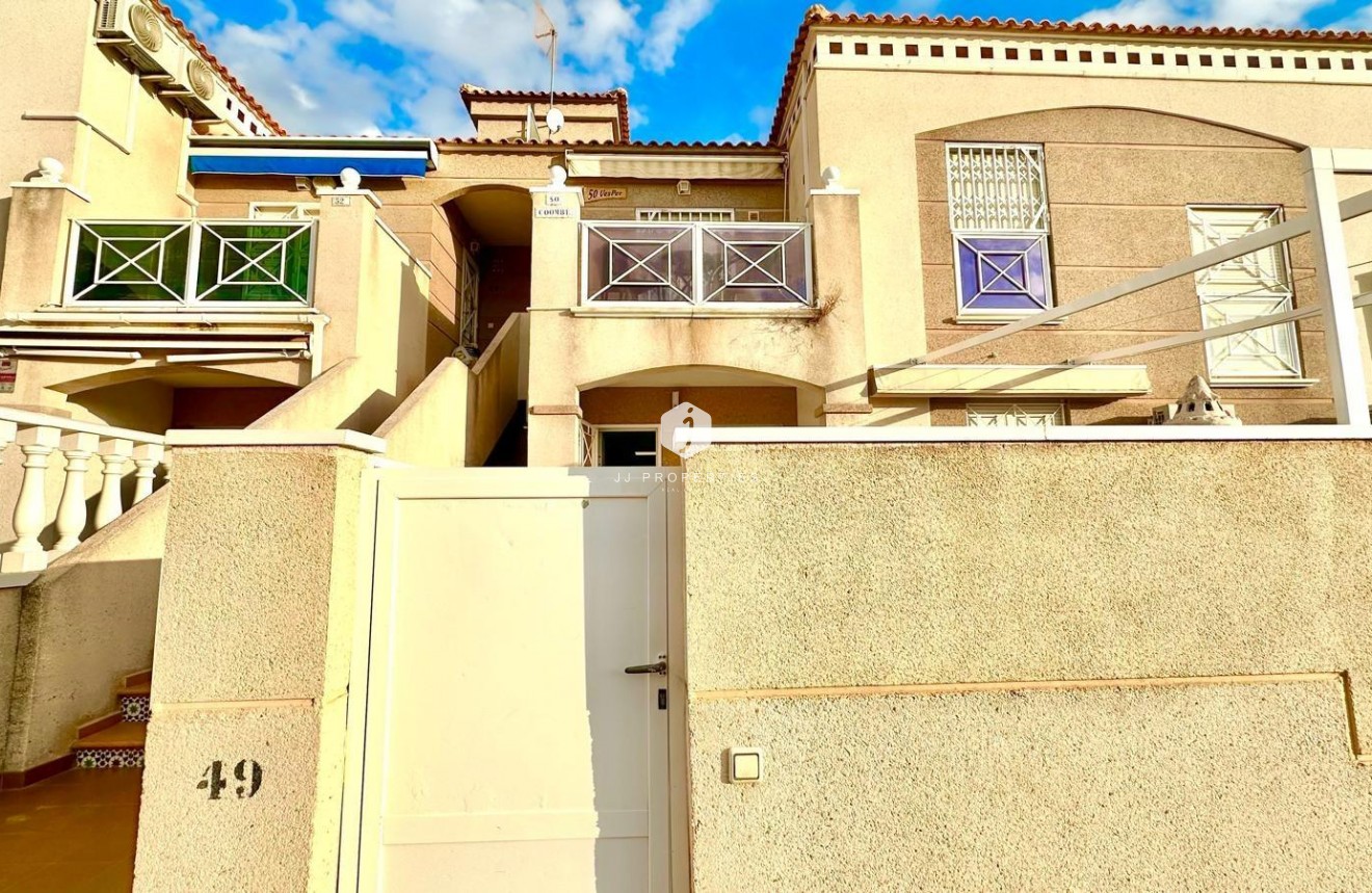 Resale - Bungalow -
Torrevieja - Torreblanca