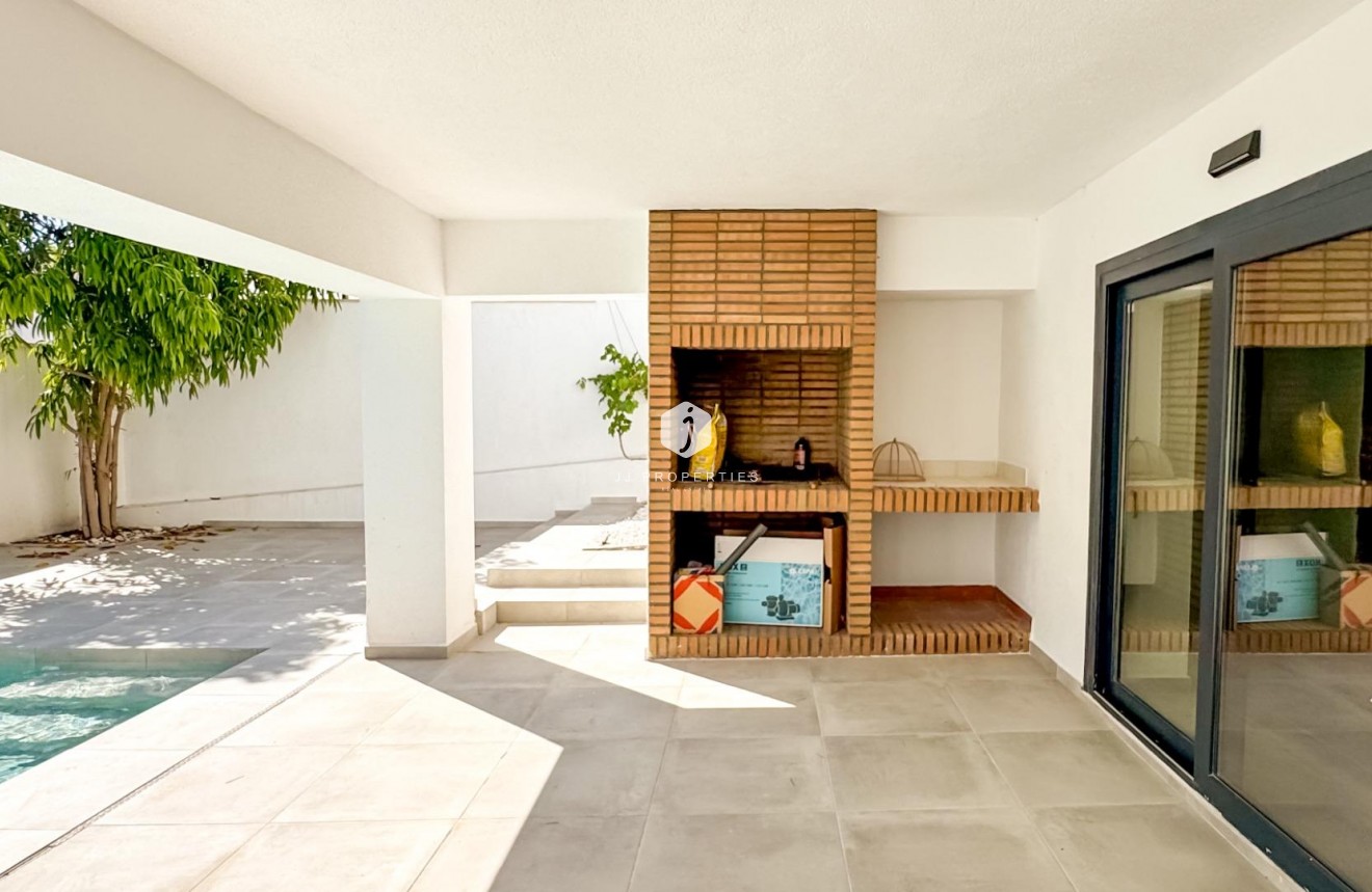 Resale - Villa -
Torrevieja - Los Balcones - Los Altos del Edén