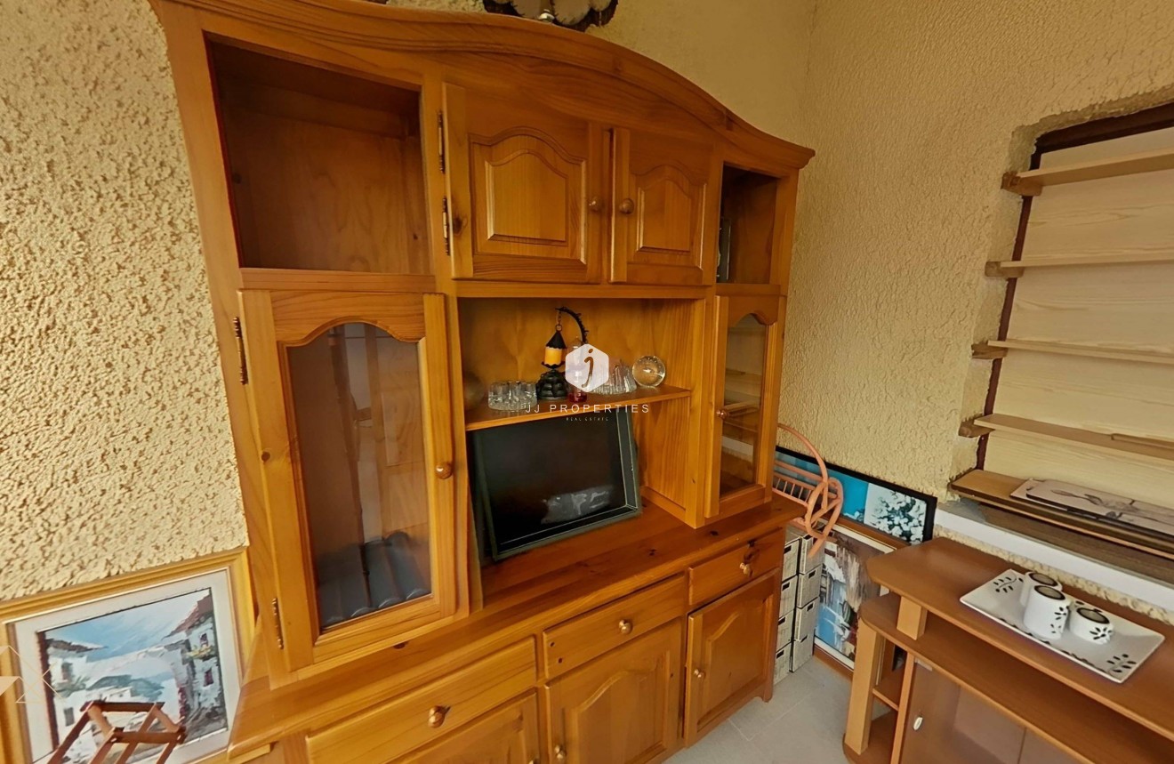 Resale - Villa -
Torrevieja - San luis