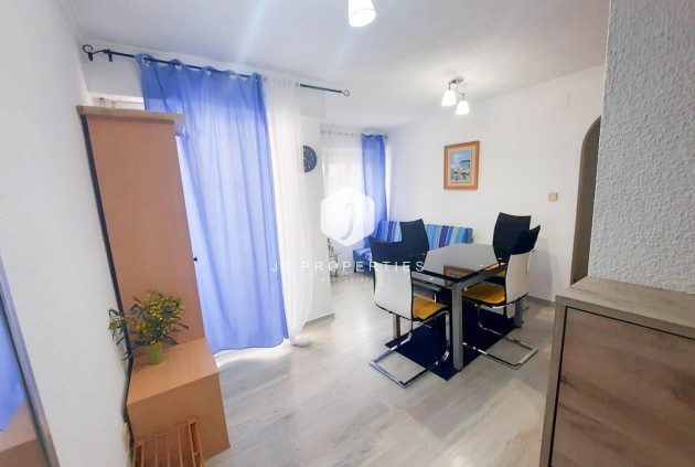 Aus zweiter Hand - Wohnung -
Torrevieja - Centro