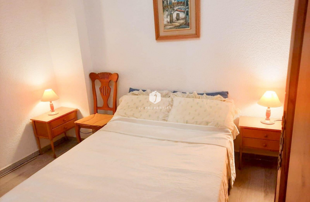 Aus zweiter Hand - Wohnung -
Torrevieja - Centro