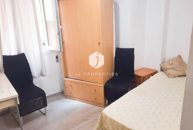 Aus zweiter Hand - Wohnung -
Torrevieja - Centro