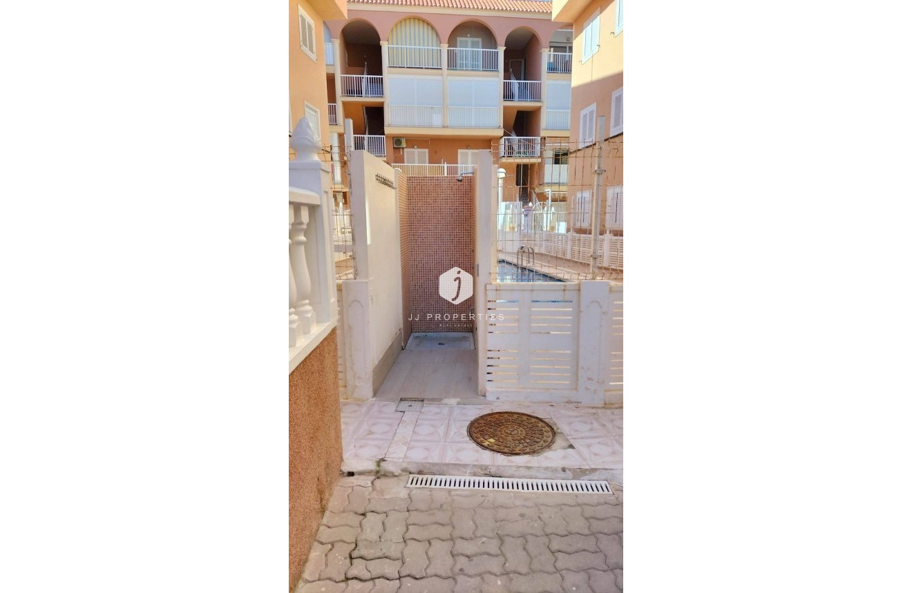 Resale - Penthouse -
Torrevieja - La Mata Pueblo
