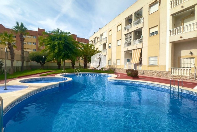 Resale - Penthouse -
Torrevieja - Estacion de autobuses