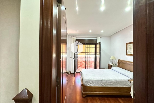 Resale - Chalet -
Torrevieja - La siesta