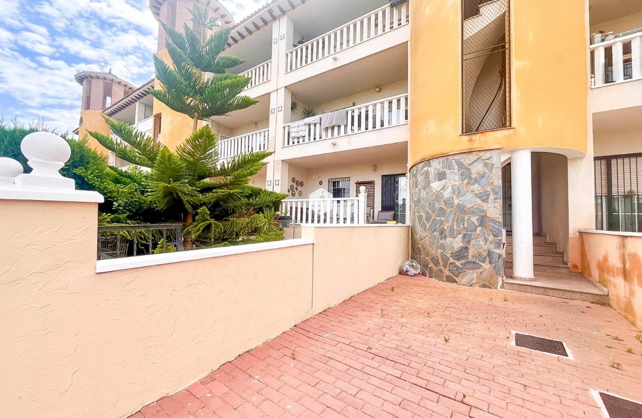 D'occasion - Bungalow -
Orihuela Costa - Lomas De Cabo Roig-los Dolses