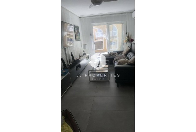 Resale - Penthouse -
Torrevieja - Centro