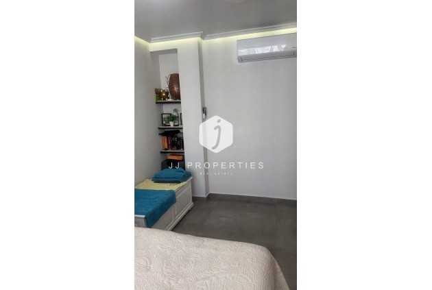 Resale - Penthouse -
Torrevieja - Centro