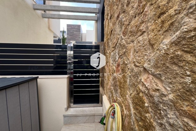 Resale - Villa -
Orihuela Costa - Lomas de Cabo Roig