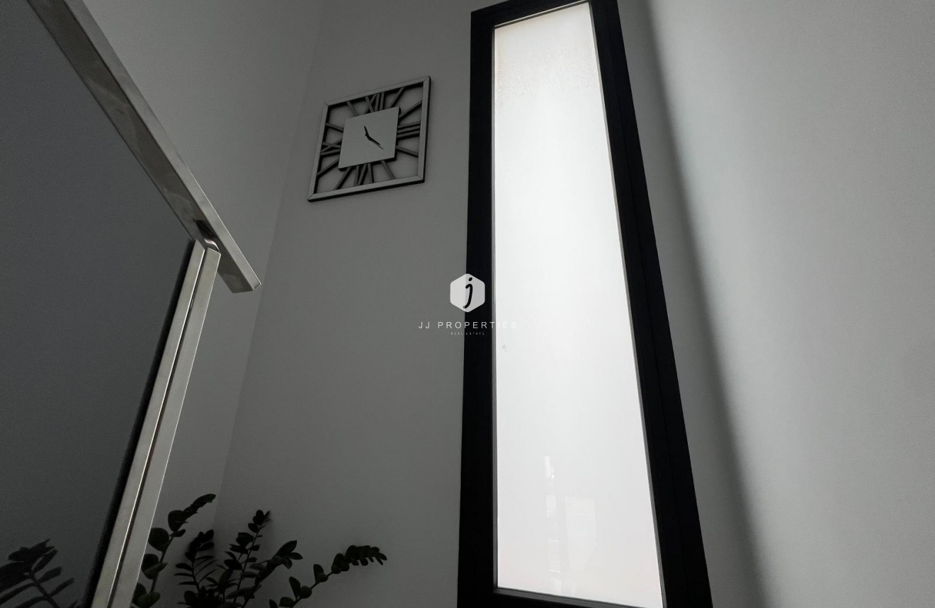 Resale - Villa -
Orihuela Costa - Lomas de Cabo Roig