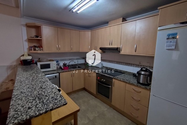 D'occasion - Appartement -
Torrevieja - Estacion de autobuses