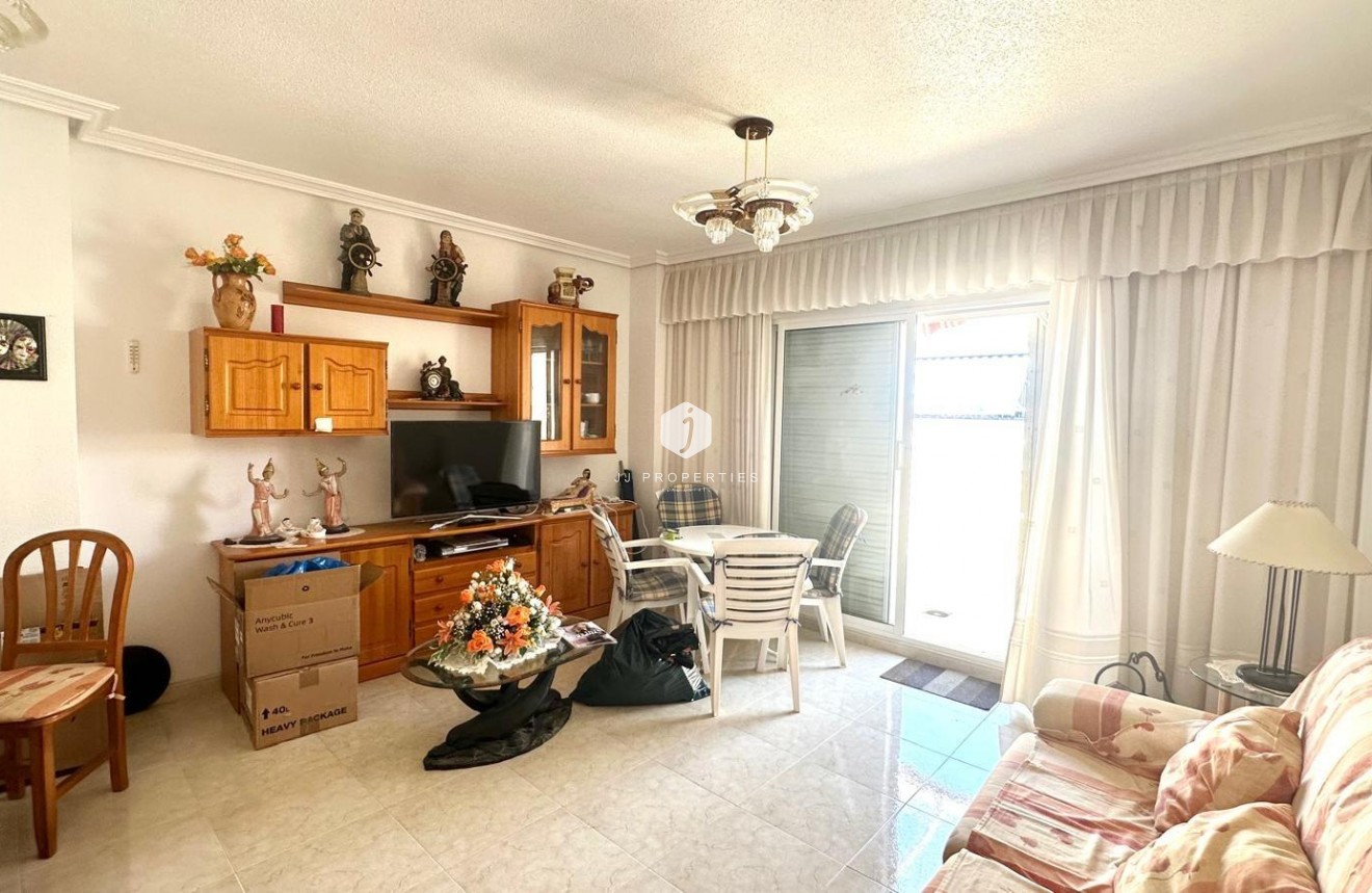 Aus zweiter Hand - Penthouse -
Torrevieja - Centro