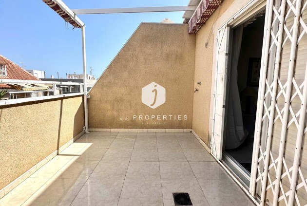 Aus zweiter Hand - Penthouse -
Torrevieja - Centro