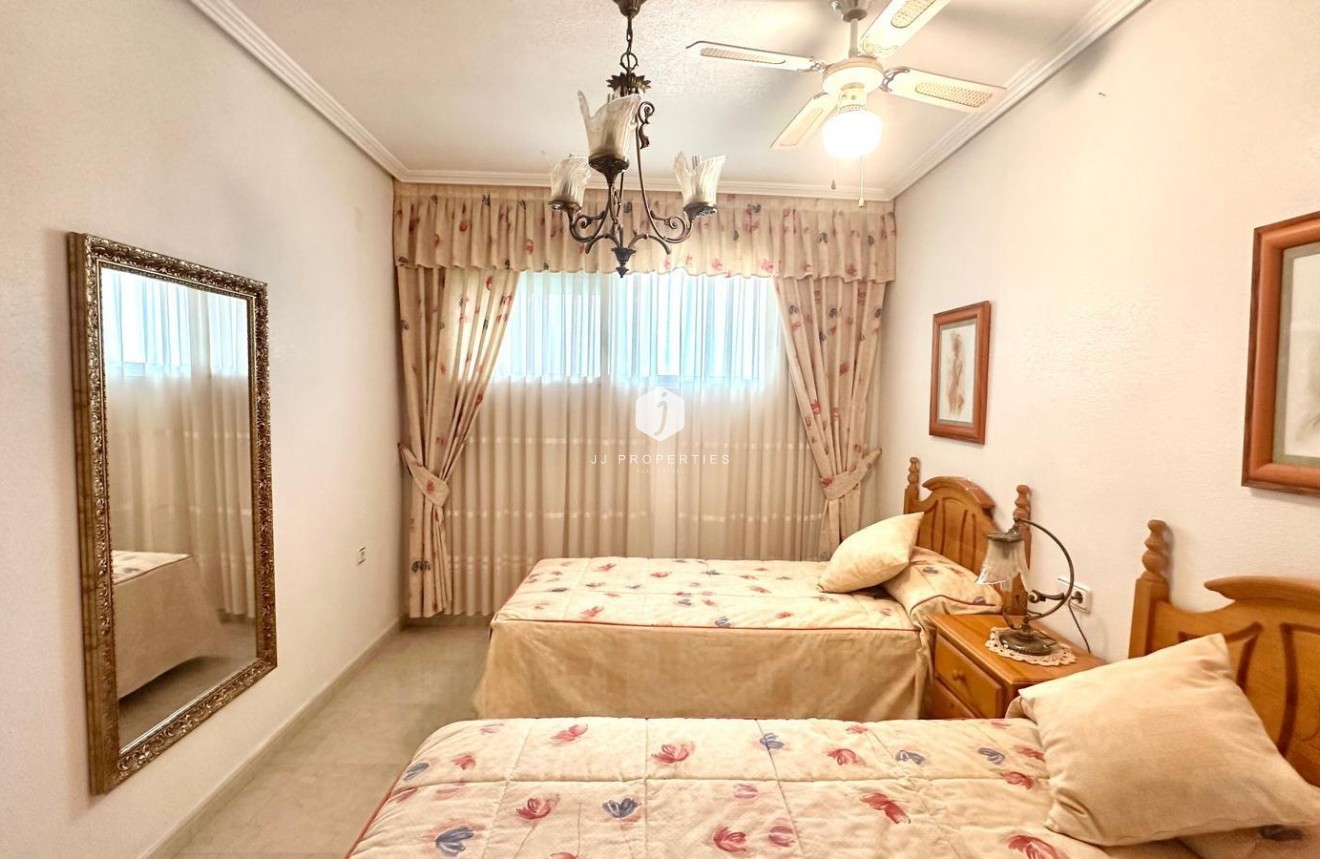 Aus zweiter Hand - Penthouse -
Torrevieja - Centro