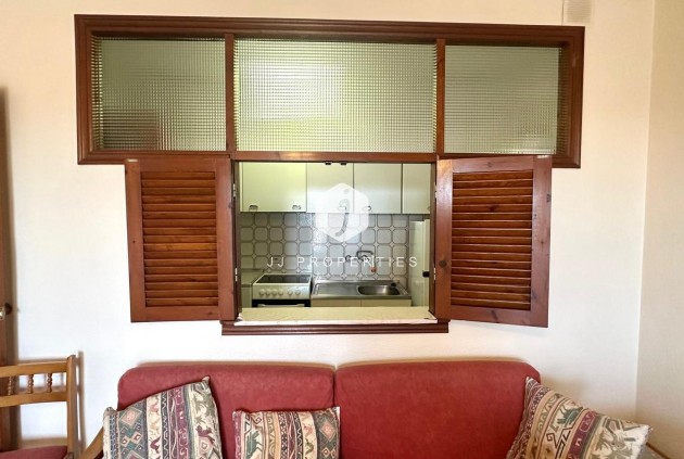 Resale - Apartment / flat -
Torrevieja - Punta prima