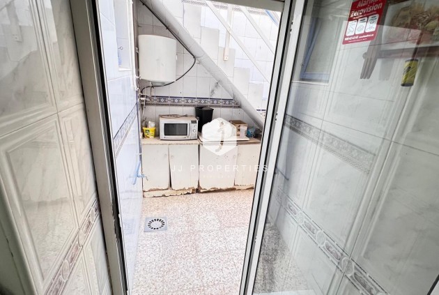 Resale - Apartment / flat -
Torrevieja