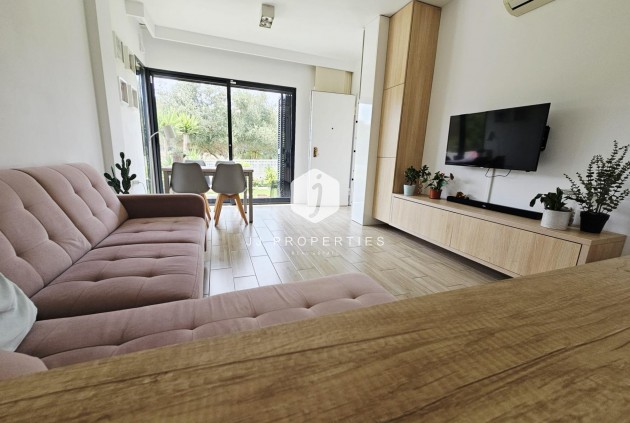 Resale - Villa -
Orihuela Costa - La Regia