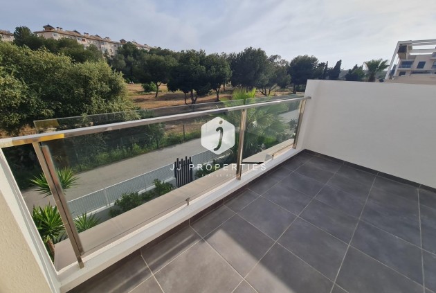 Resale - Villa -
Orihuela Costa - La Regia