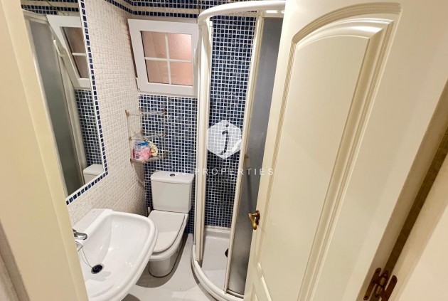 Resale - Apartment / flat -
Torrevieja