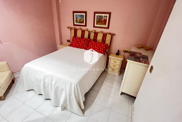 Resale - Apartment / flat -
Torrevieja