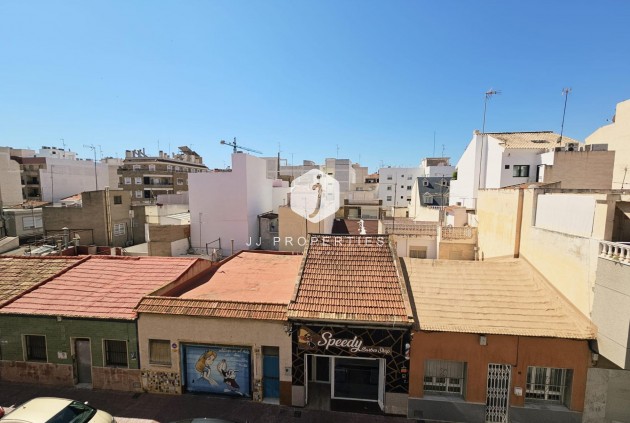 Aus zweiter Hand - Wohnung -
Torrevieja