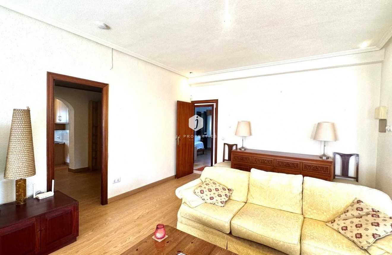 Resale - Villa -
Cabo Roig - Costa Blanca