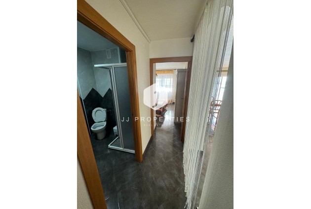 Aus zweiter Hand - Wohnung -
Torrevieja - Playa del Cura