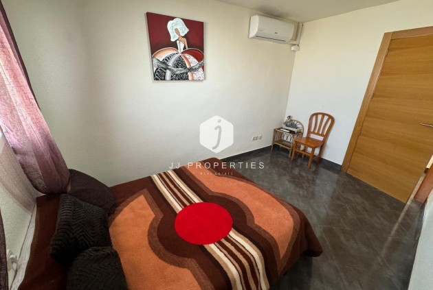 Aus zweiter Hand - Wohnung -
Torrevieja - Playa del Cura