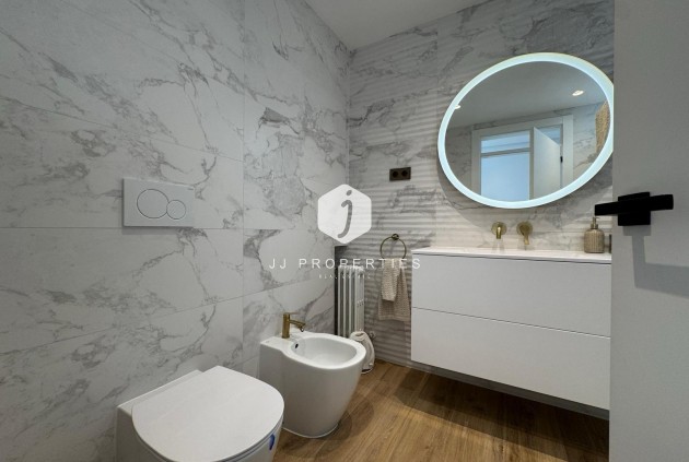 Resale - Villa -
Orihuela Costa - Altos De Campoamor