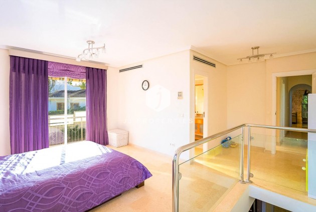 D'occasion - Villa -
Torrevieja - Torre la mata