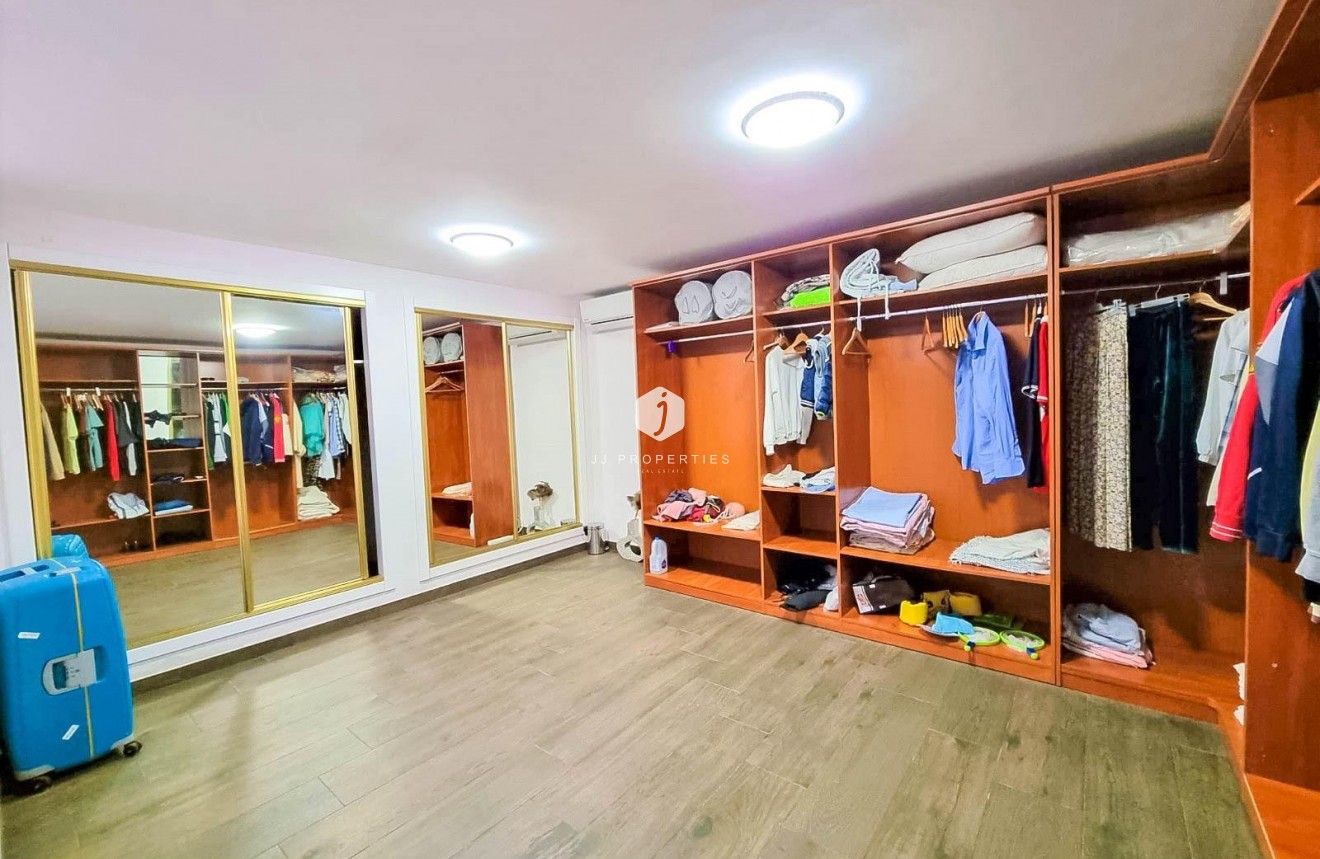 D'occasion - Villa -
Torrevieja - Torre la mata