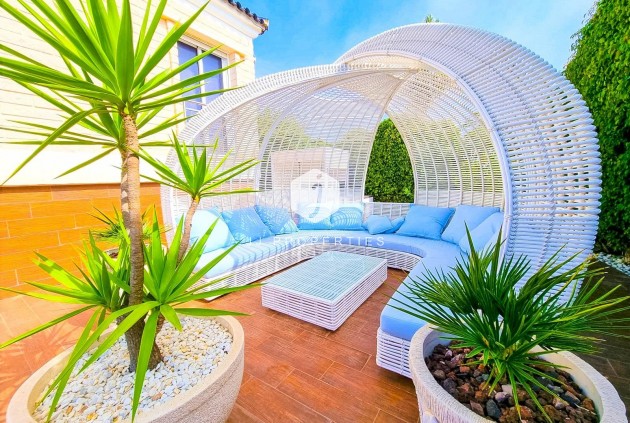 D'occasion - Villa -
Torrevieja - Torre la mata