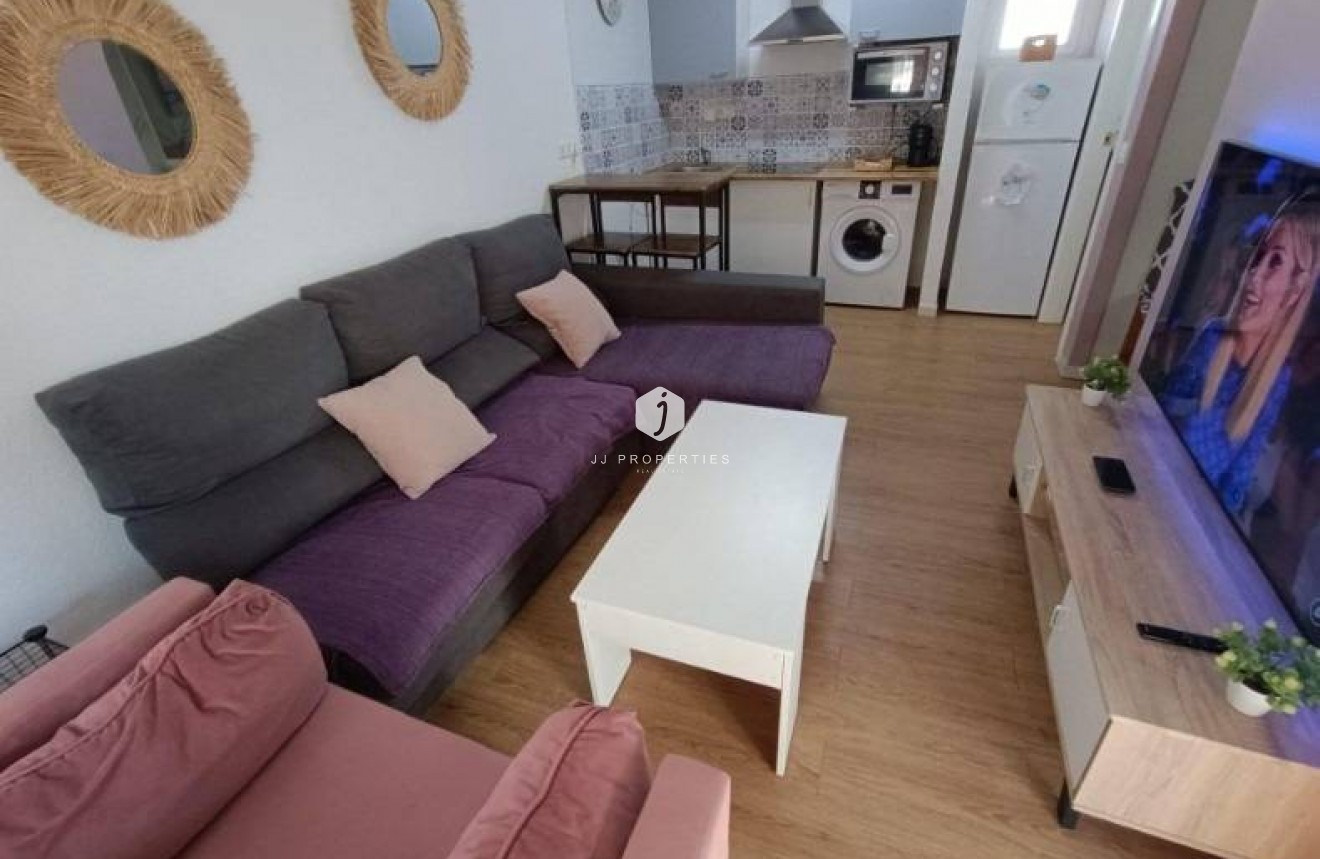 Resale - Apartment / flat -
Torrevieja - Los Balcones