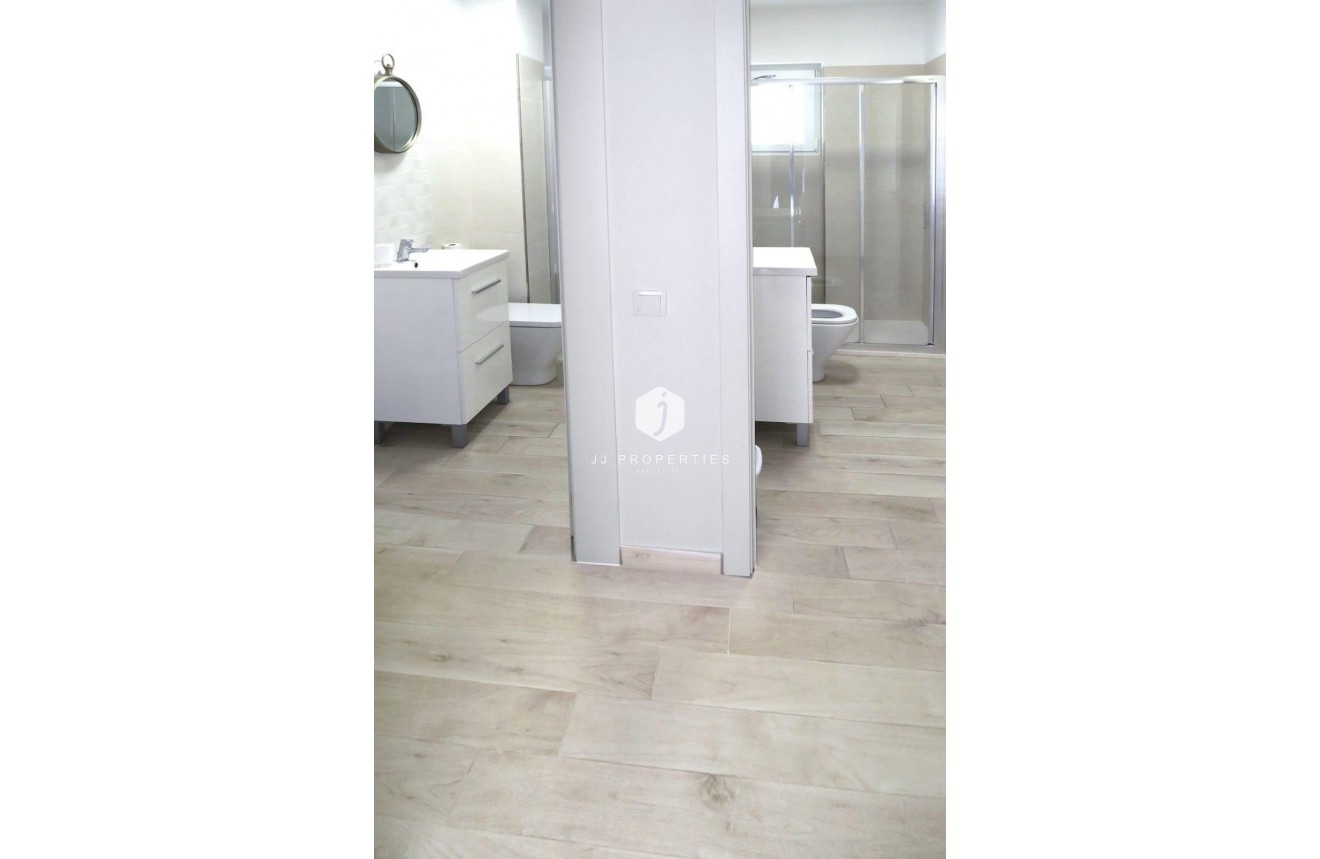 Resale - Apartment / flat -
Guardamar del Segura - Guardamar Playa