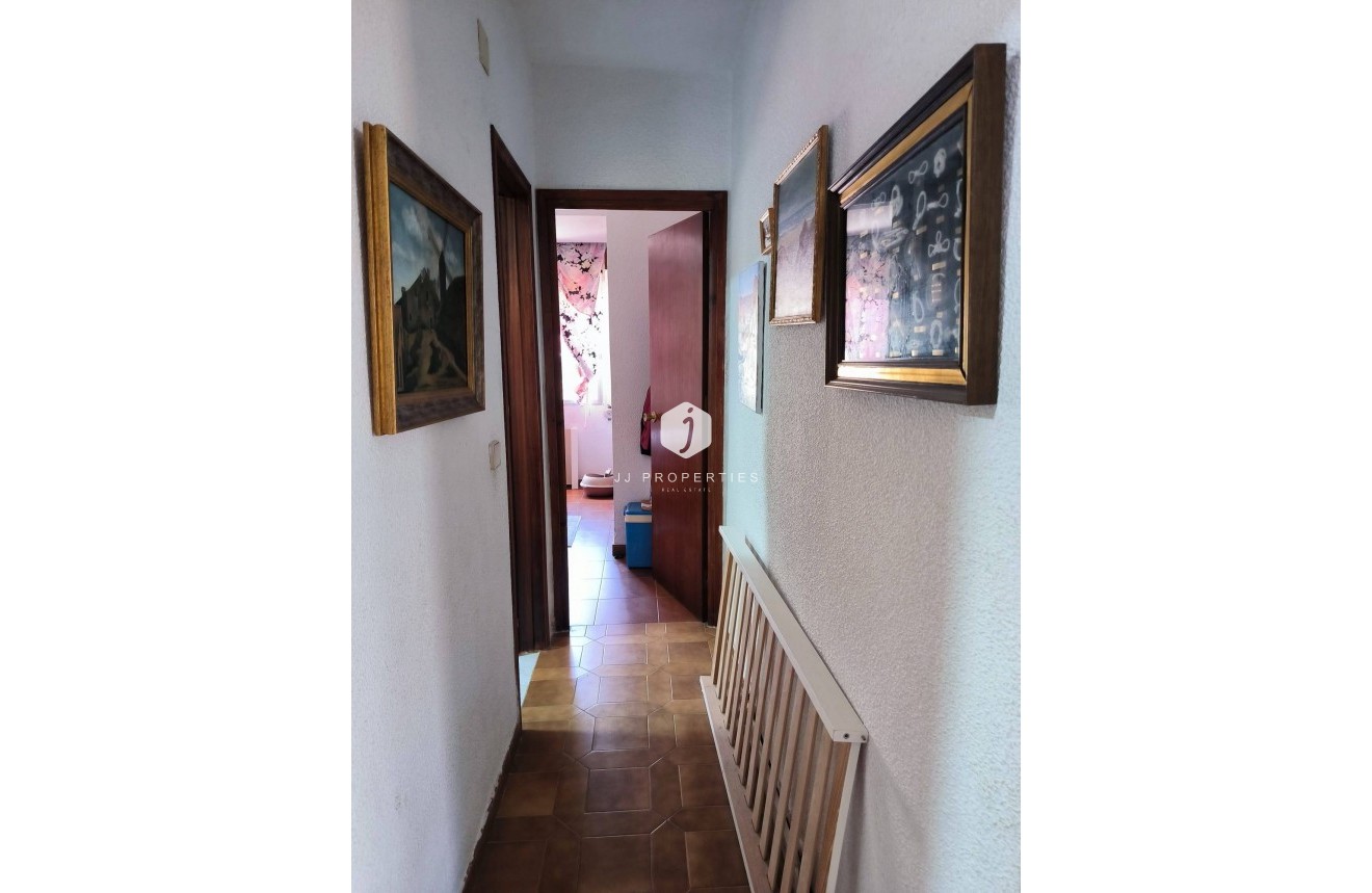 Resale - Chalet -
Orihuela Costa - Cabo Roig