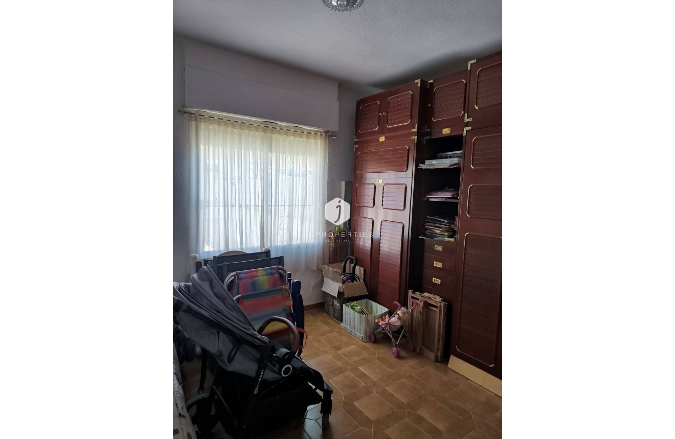 Resale - Chalet -
Orihuela Costa - Cabo Roig