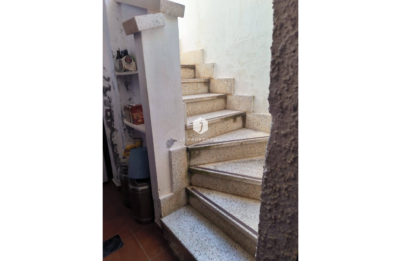 Resale - Chalet -
Orihuela Costa - Cabo Roig