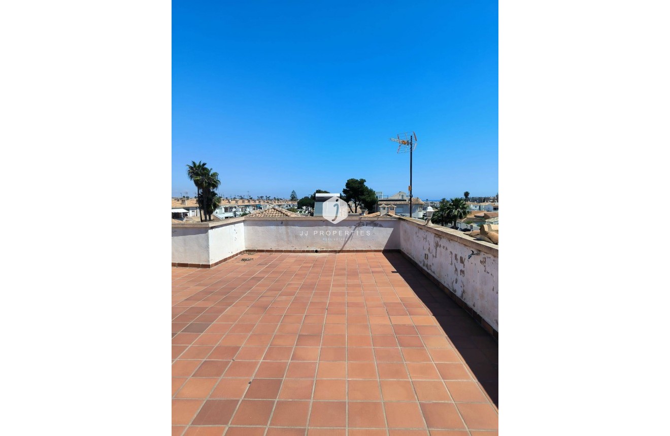 Resale - Chalet -
Orihuela Costa - Cabo Roig